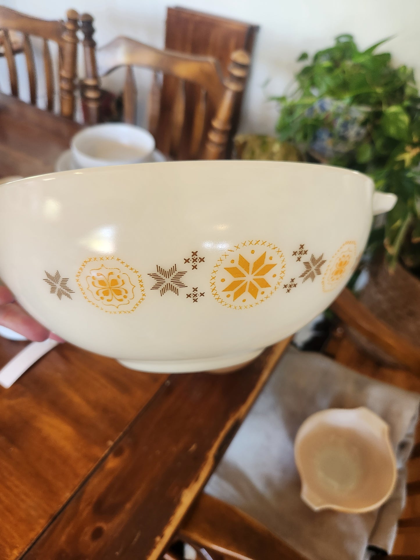 Set of 4 Pyrex Nesting Bowls
