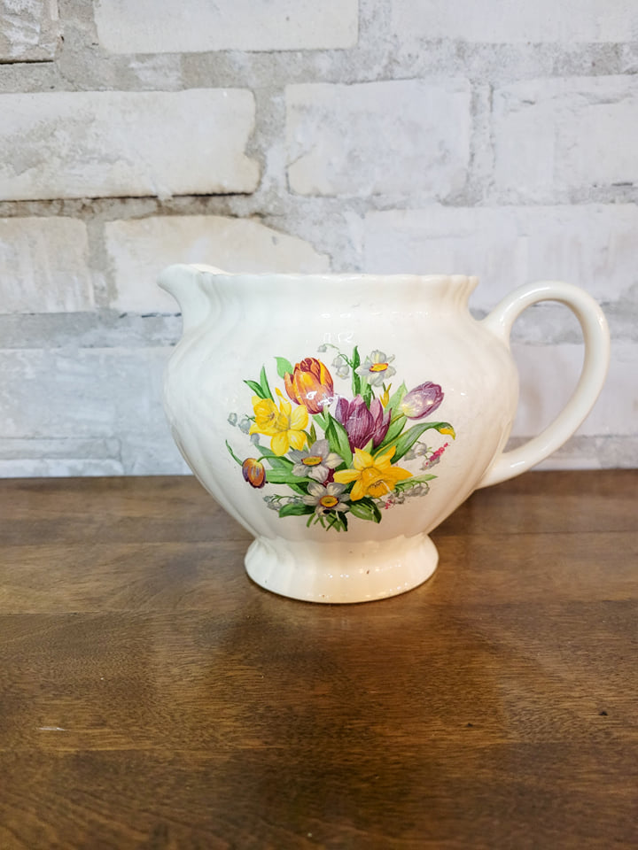 Bolian Reedwoode England Decorative Jug