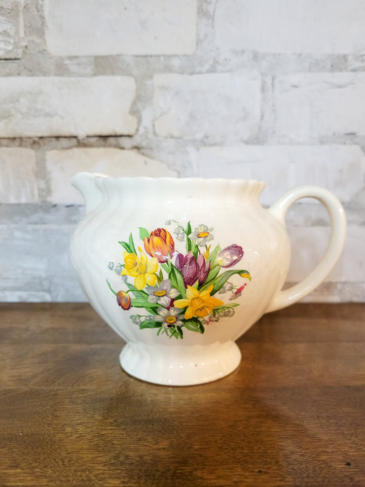 Bolian Reedwoode England Decorative Jug