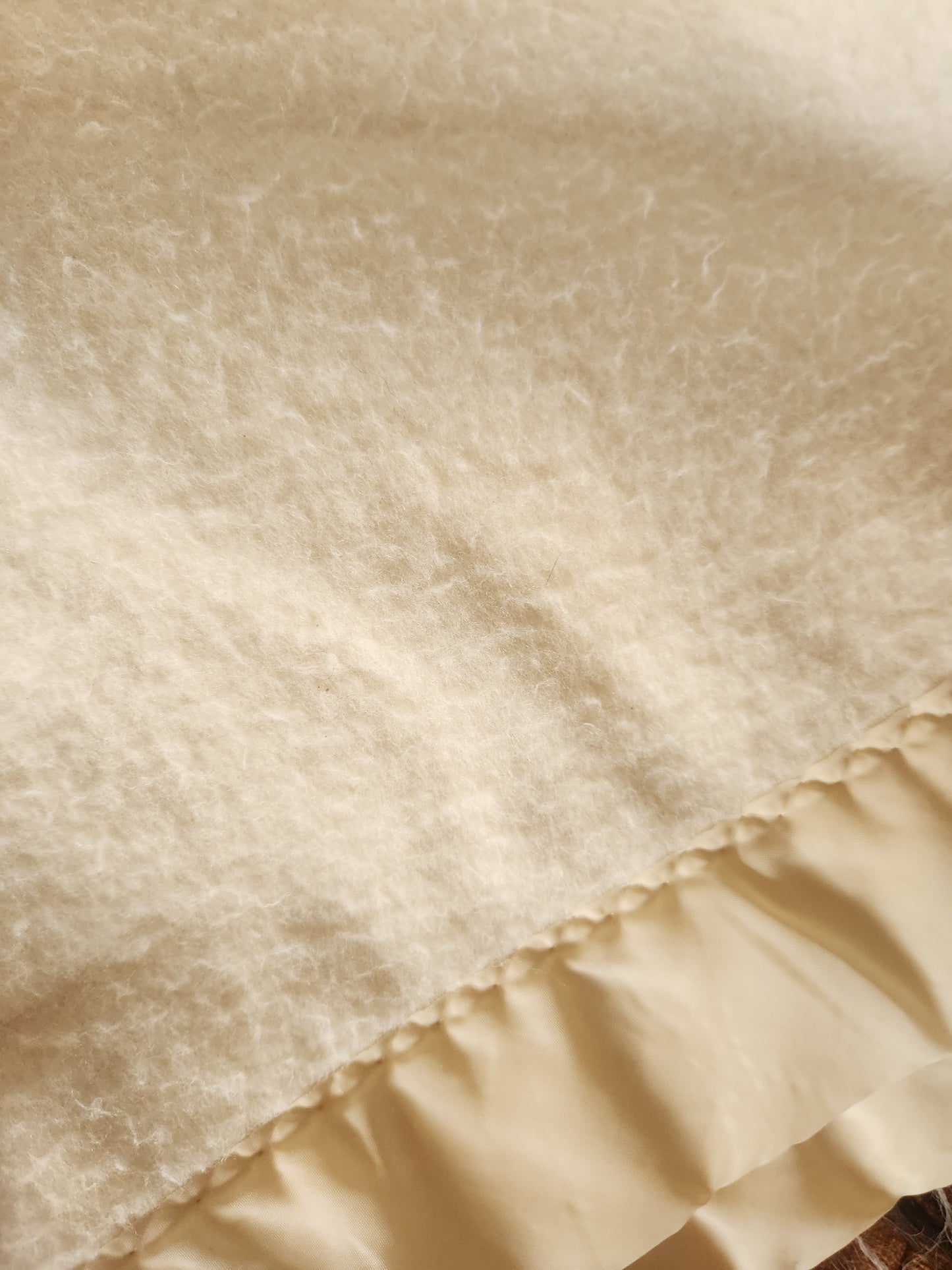 Cream Nylon Edge Blanket