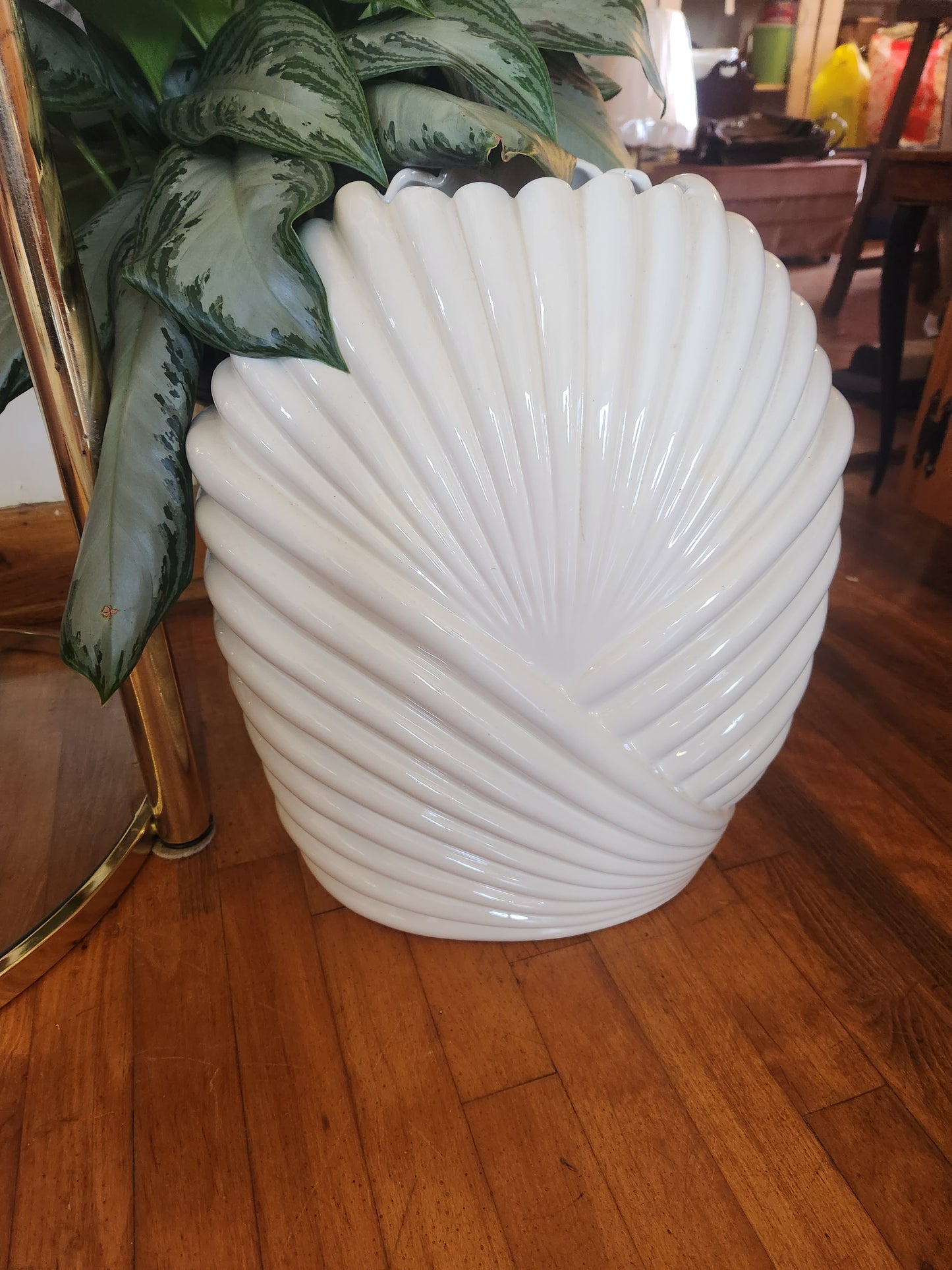 Large Fan Vase
