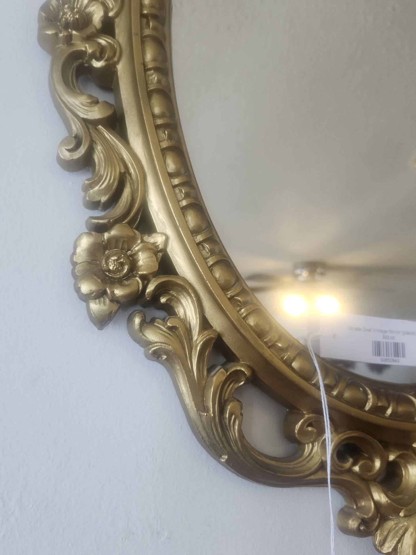 Ornate Oval Vintage Mirror (plastic frame)