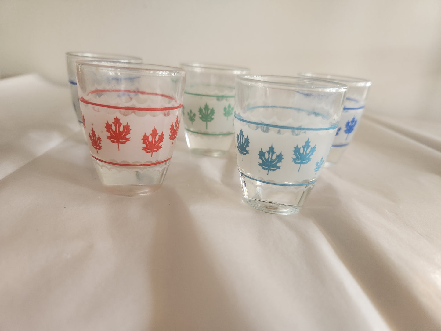 Maple Leaf Shot Glasses (5)