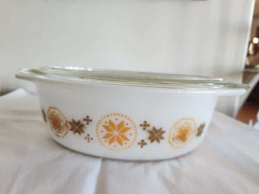 Pyrex Town and Country Casserole