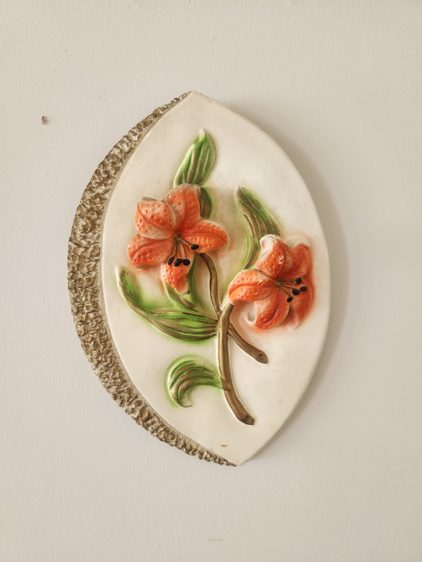 Tiger Lily Chalkware Set (2)