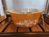Pyrex Butterfly Gold (2) Bake Dish Gold