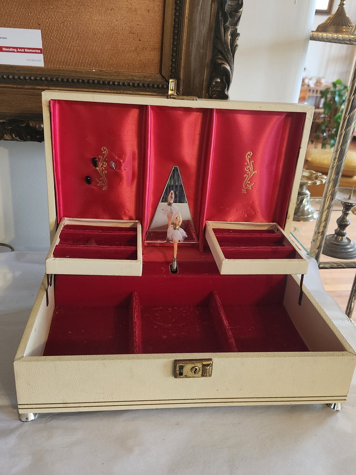 Vintage Ballerina Jewelry Box