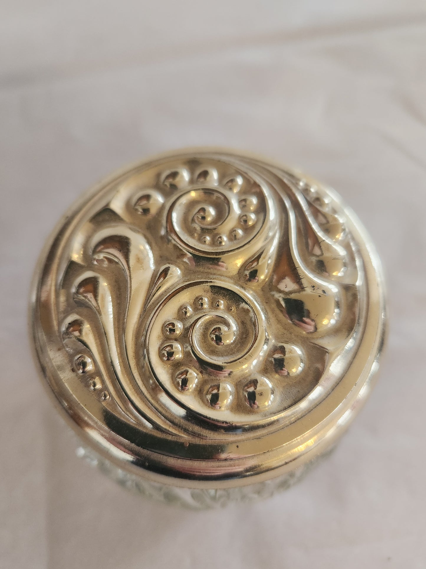 Avon Lidded Jar (Gold)