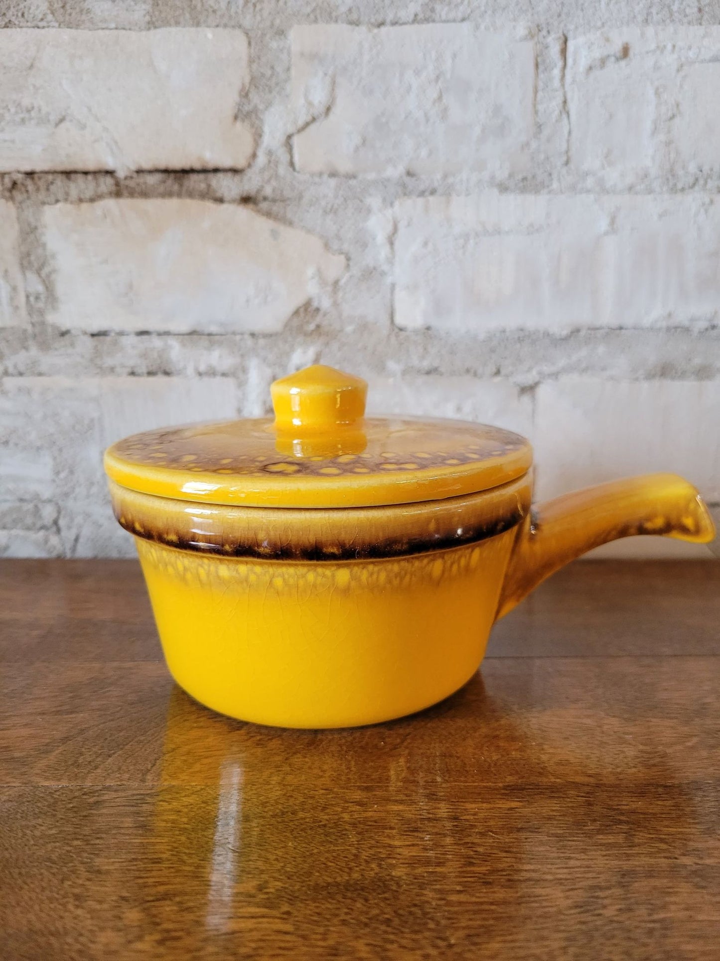 Retro Soup Bowl with Lid