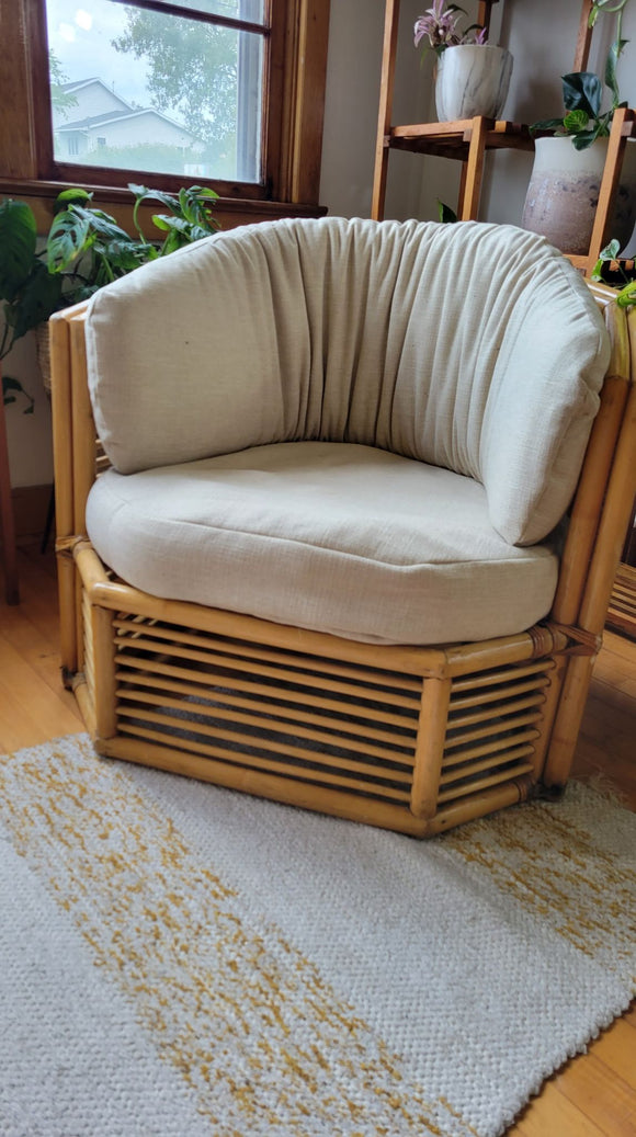 Hollywood Regency Vintage Rattan Lounge Chair (Chair 2)