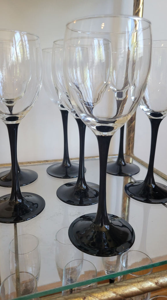 Luminarc Black Stemmed Wine Glasses